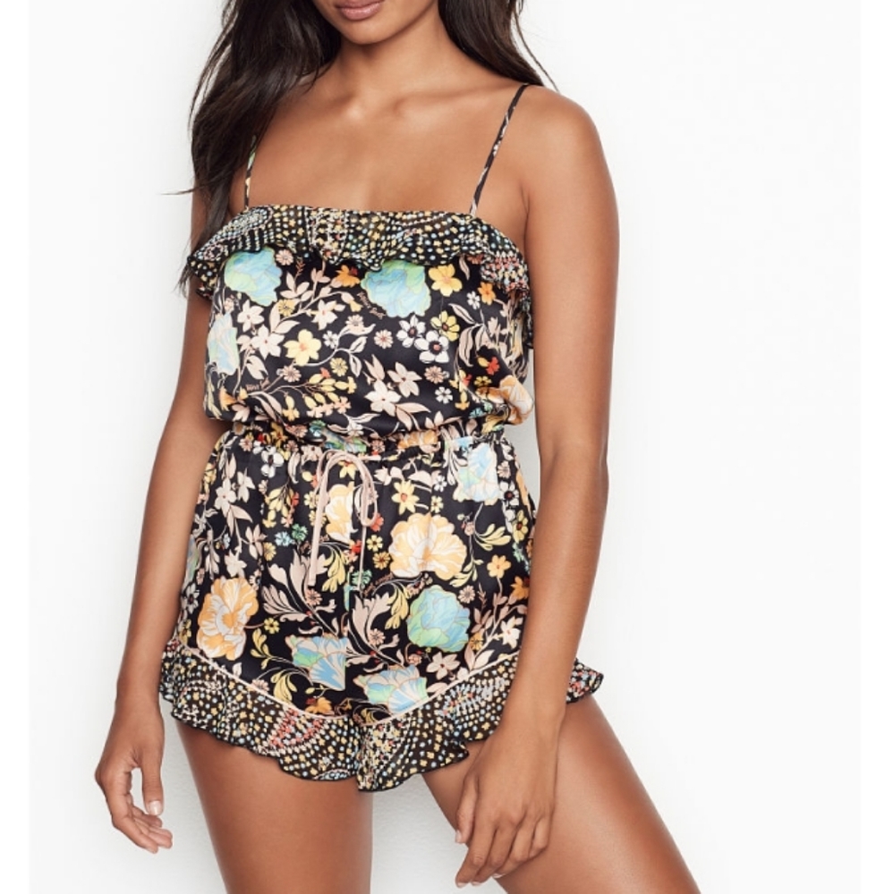 New Victoria’s Secret Flounce Romper Sz Small - Picture 1 of 8